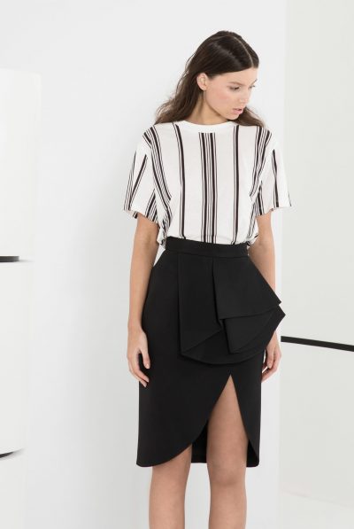 Cameo Falling Skirt in Black