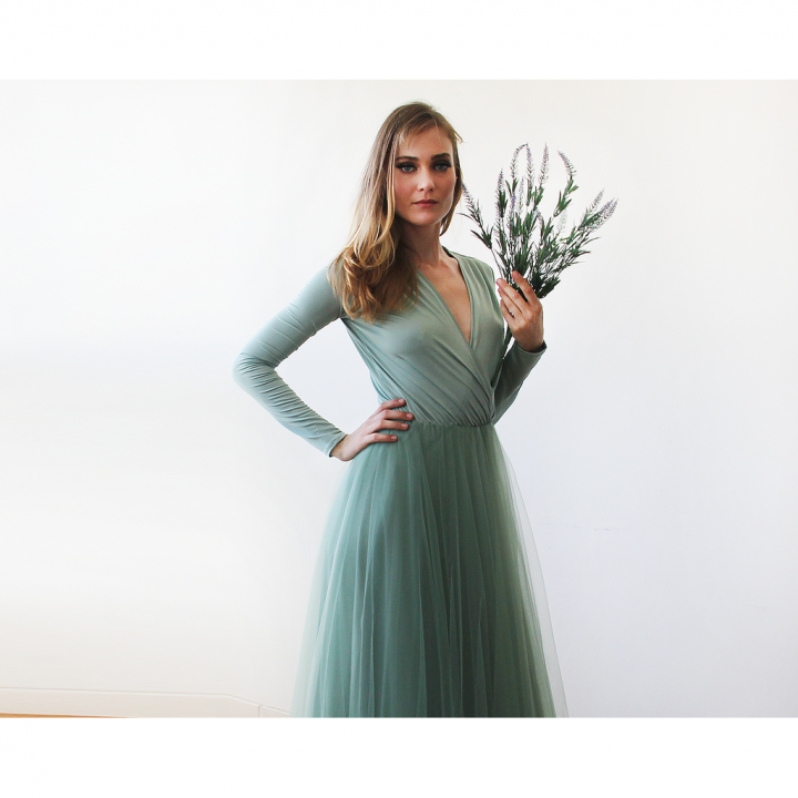 shoes to wear with sage green dress