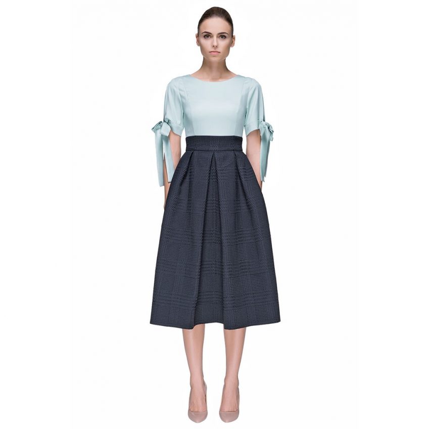 'Sky Queen' Tight Waist Bow Sleeve Designer Dress