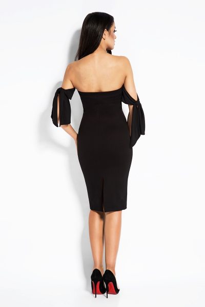 back of dress black