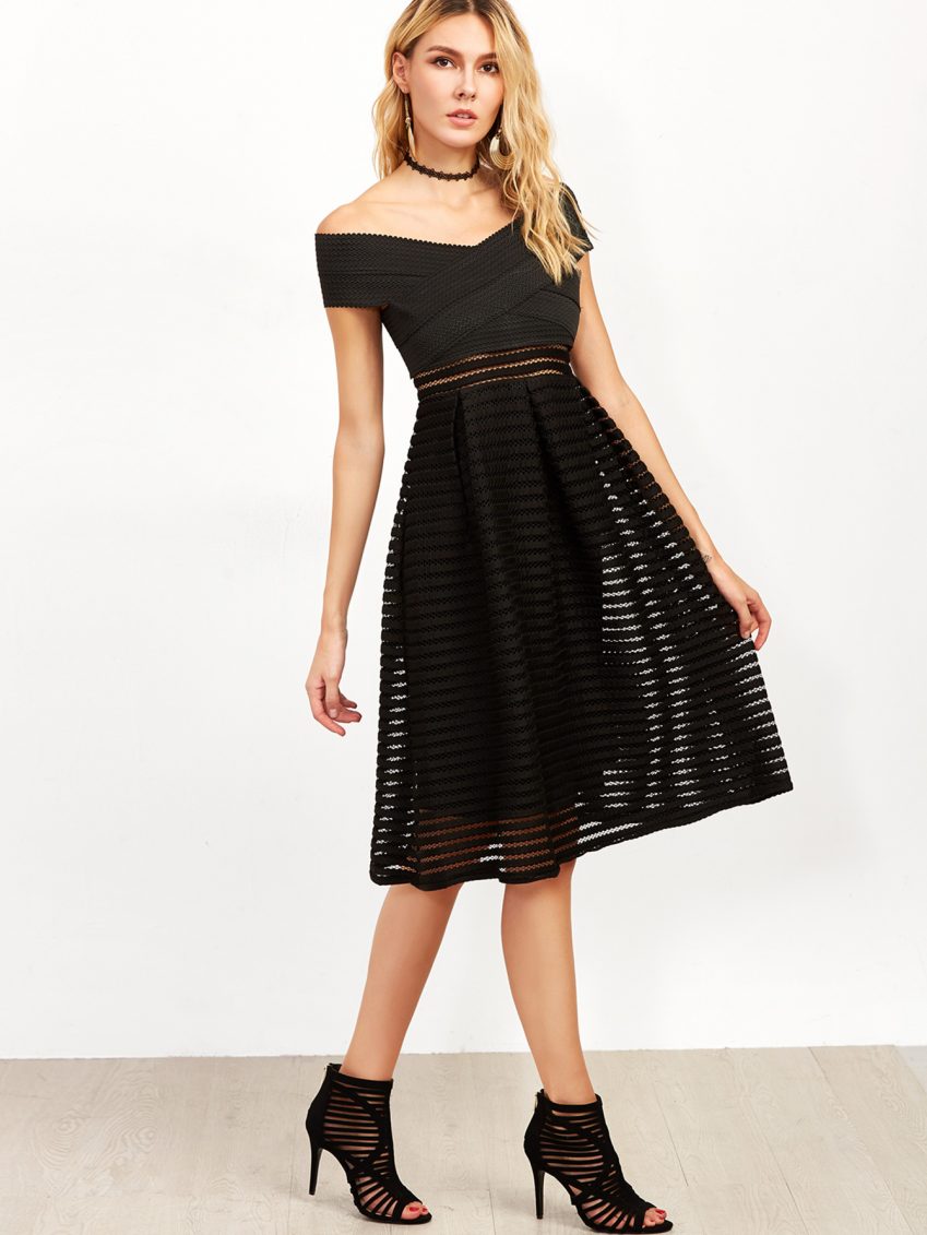 Scallops Fine Lines Dress