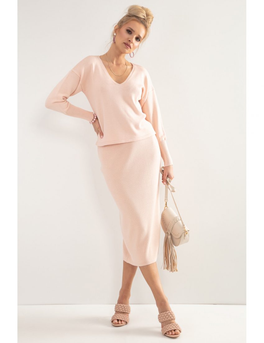 Phobya Sweater & Skirt Set