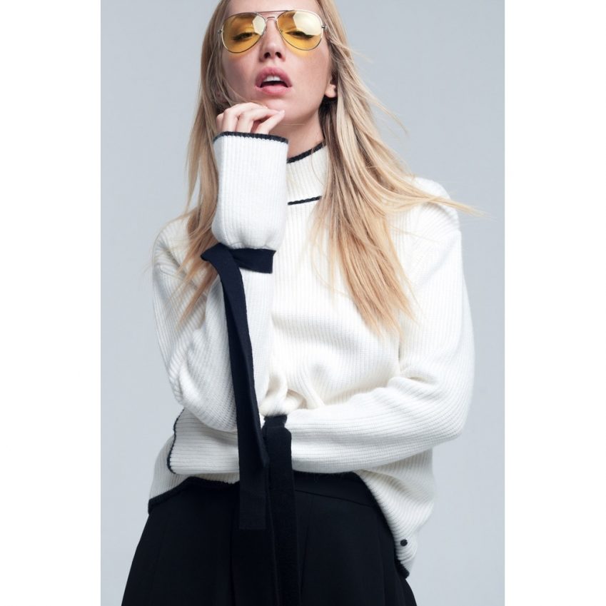 Snow White Bow Jumper